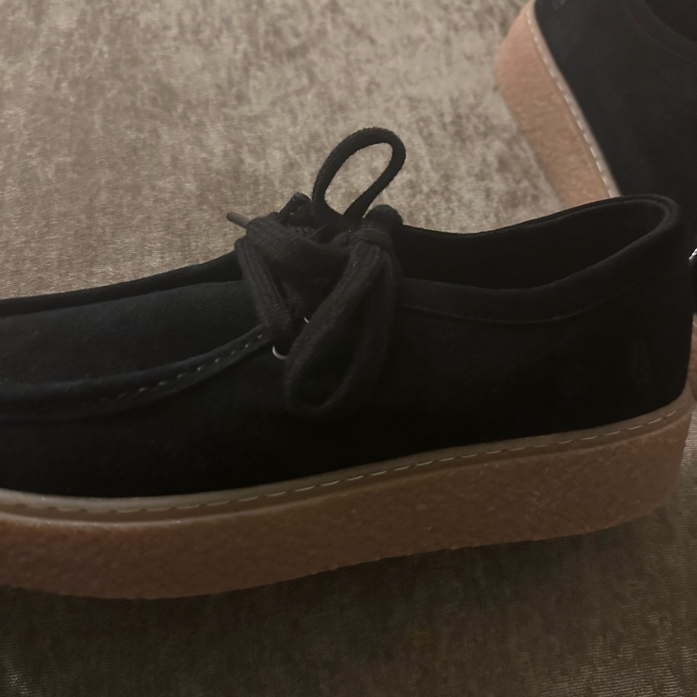 Hush Puppies NWT Bridget Black Suede Sneakers - Picture 7 of 8
